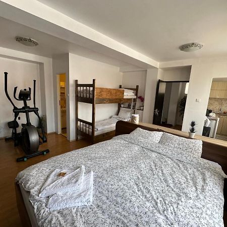 Brasov Place Villa Eksteriør bilde
